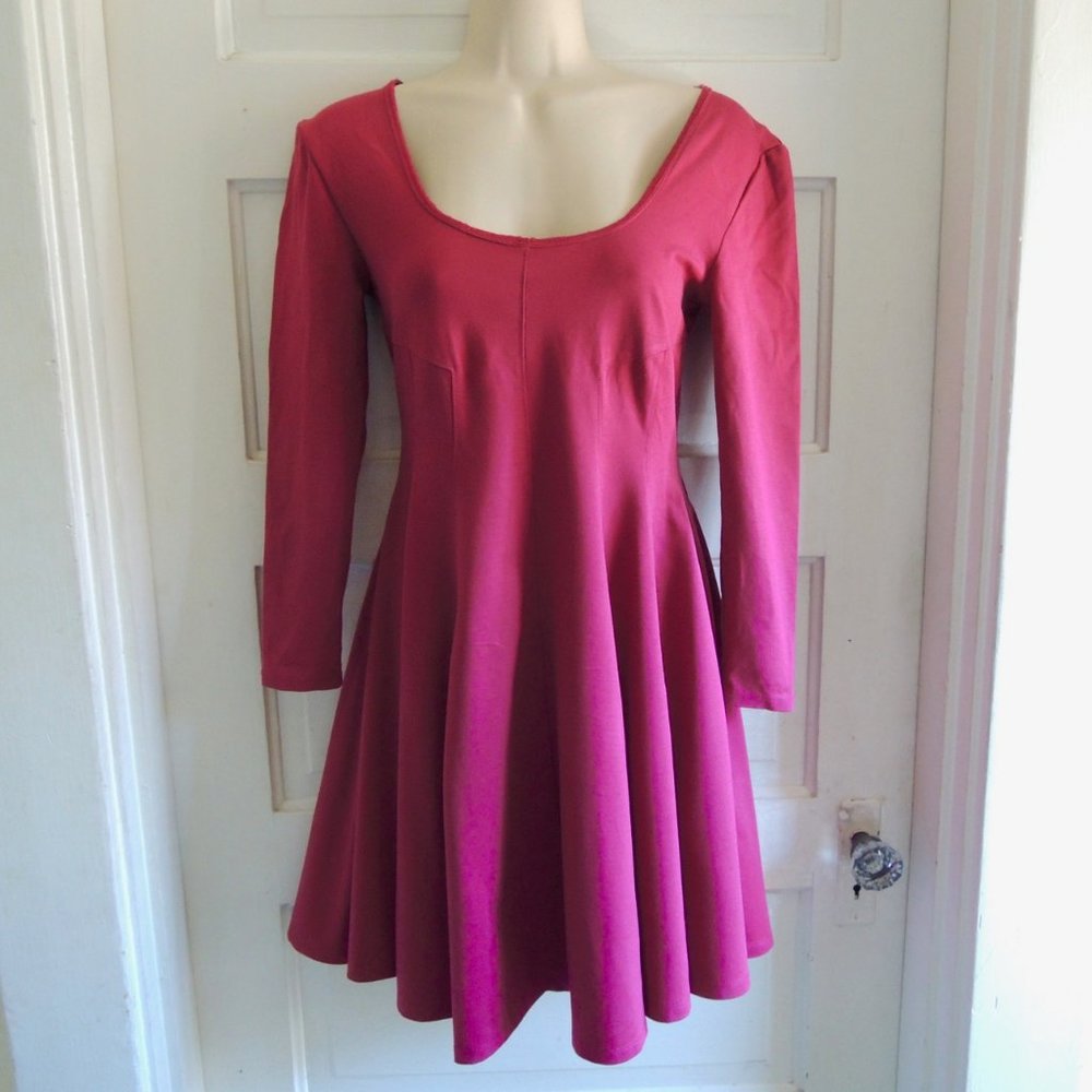 Anthropologie Dark Pink Stretchy Seamed 3/4 Sleeve Mini Dress M/S